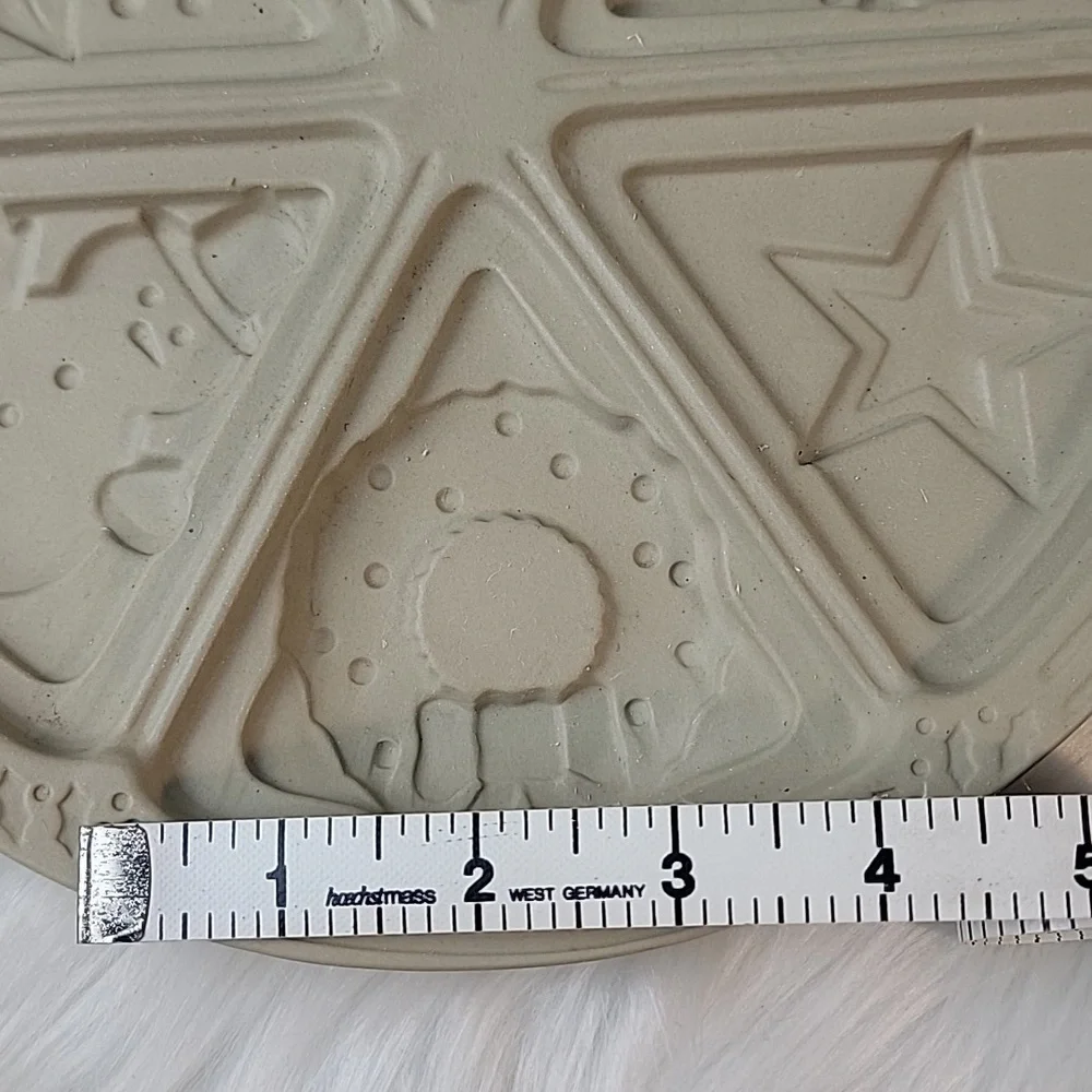 SASSAFRAS Superstone Farmhouse Holiday Christmas Shortbread Cookie Mold VTG‎